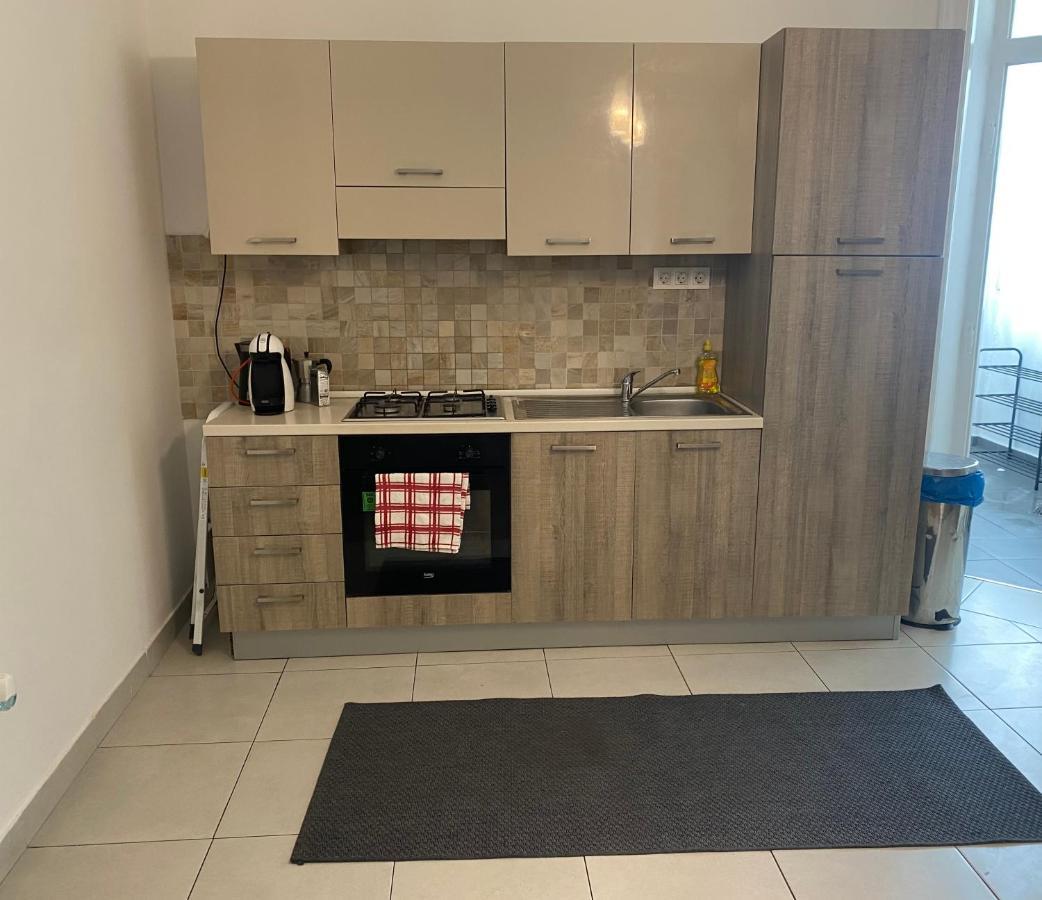 Apartman Vita Apartment Рийека Екстериор снимка